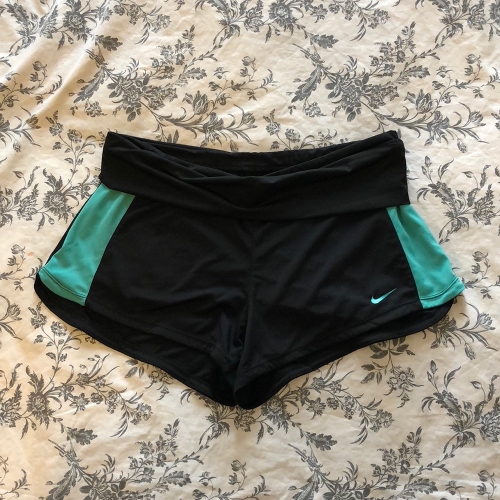 NIKE Dri Fit Shorts